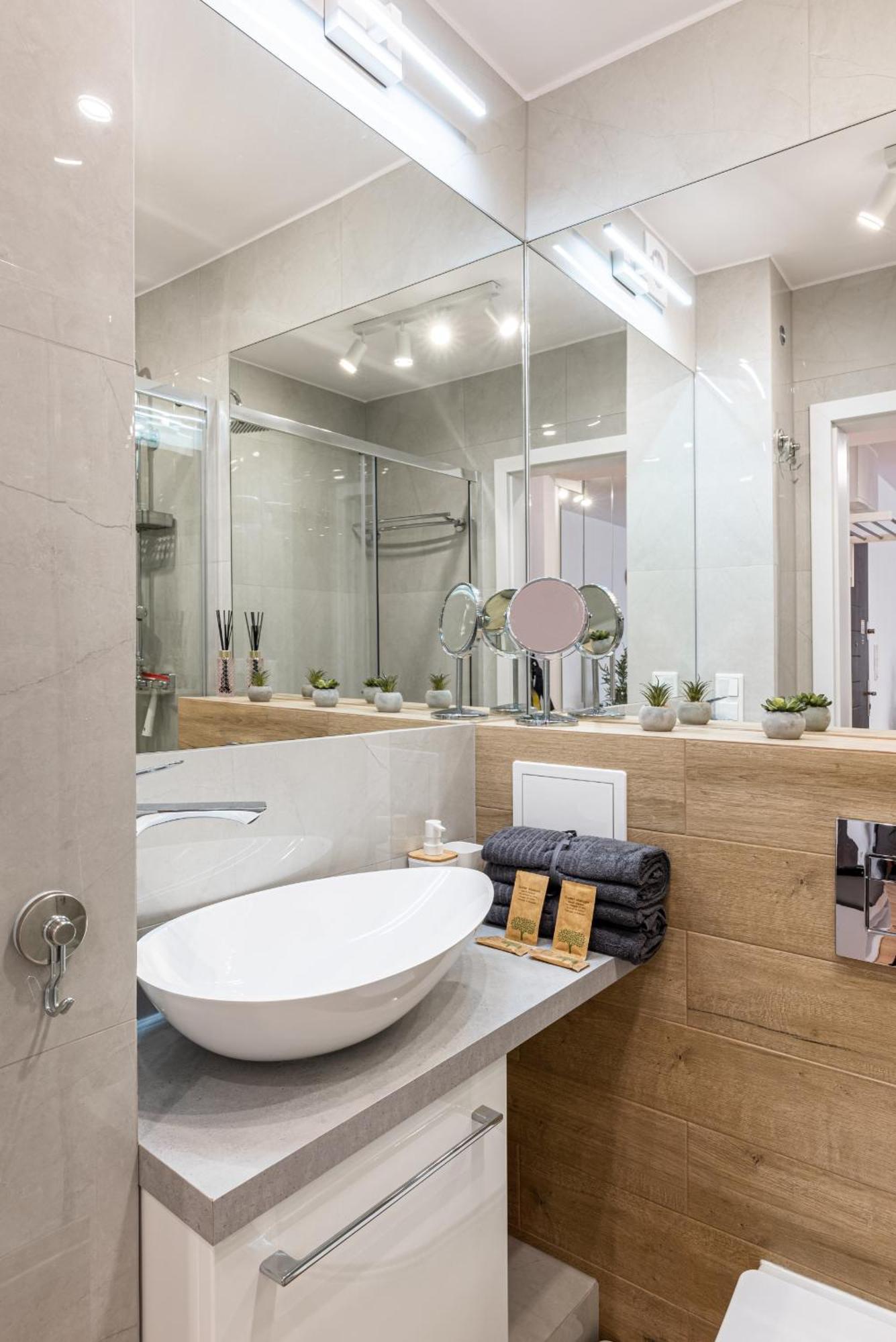 9Th Floor Wroclaw Business Apartment By Rentujemy Esterno foto
